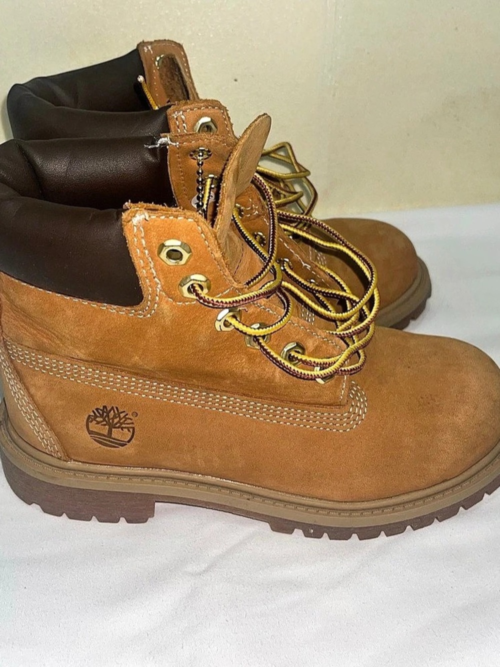 Timberland Junior 6-Inch Premium Waterproof Boot Brown size 1 M